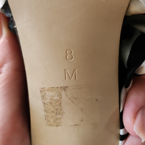 EUC BEBE black and white scarf heels - size 8 - Picture 10 of 16